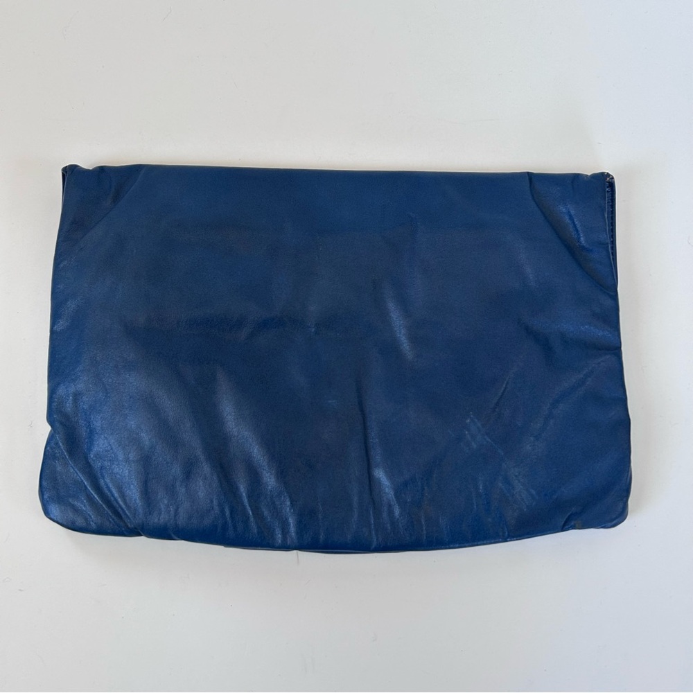 Set of 2 Vintage Leather Clutch Handbags Blue Taupe Chic Minimal Classic - Picture 4 of 16